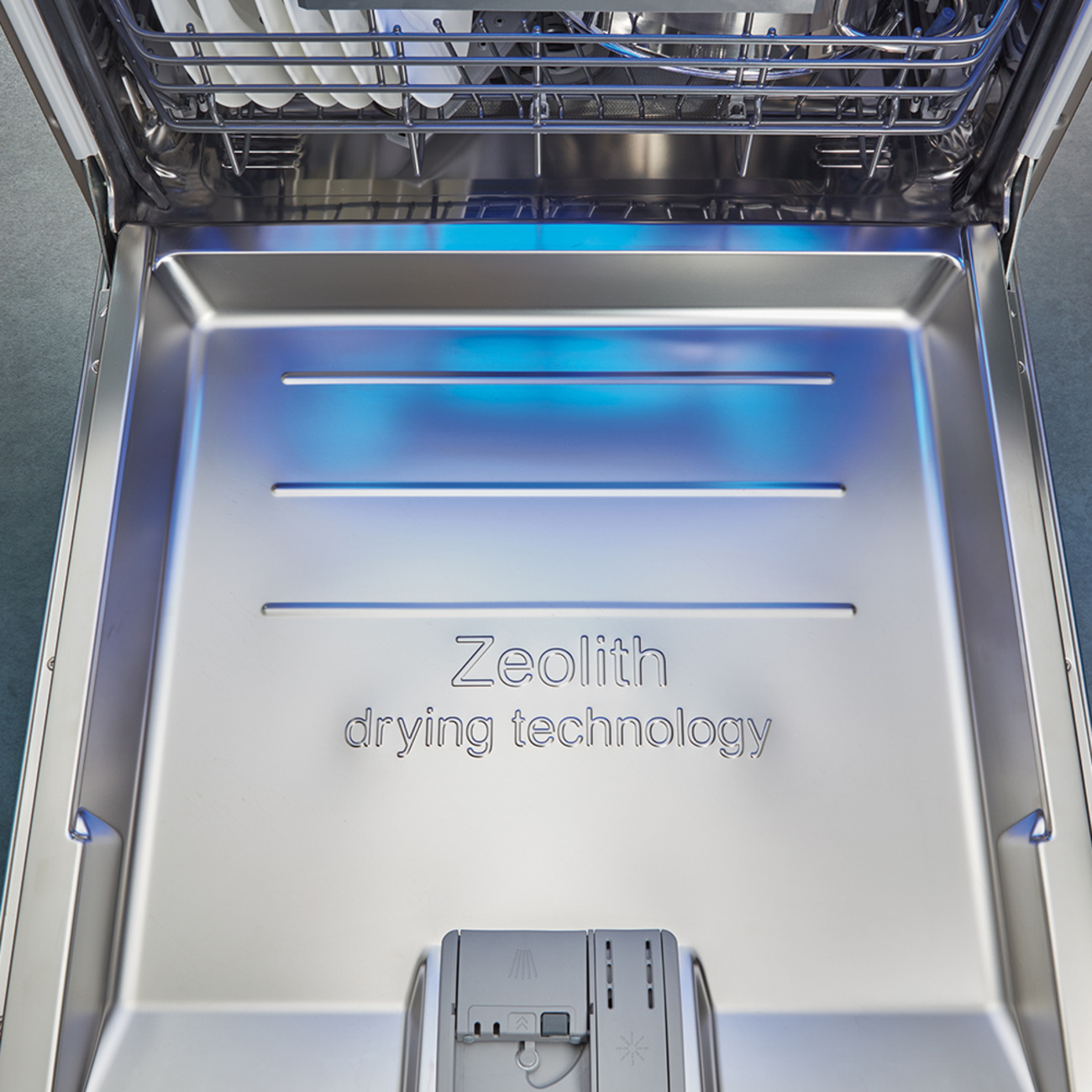 Zeolith Trocknen – Für glänzende Spülergebnisse bei Elektro Klein GmbH in Berg